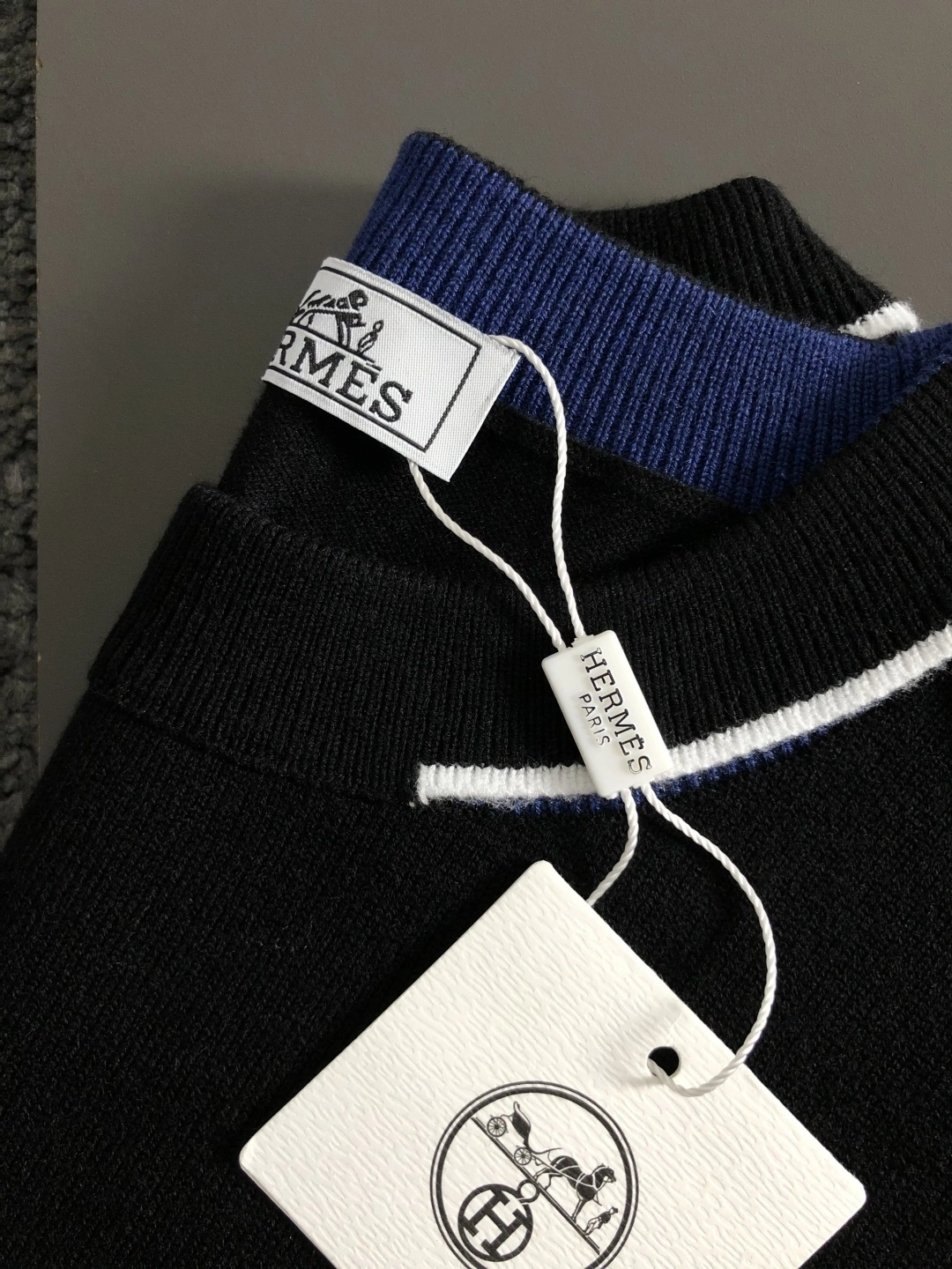 wg.luxury- H5r75s wool 2colour item:E-F443J0736-2H